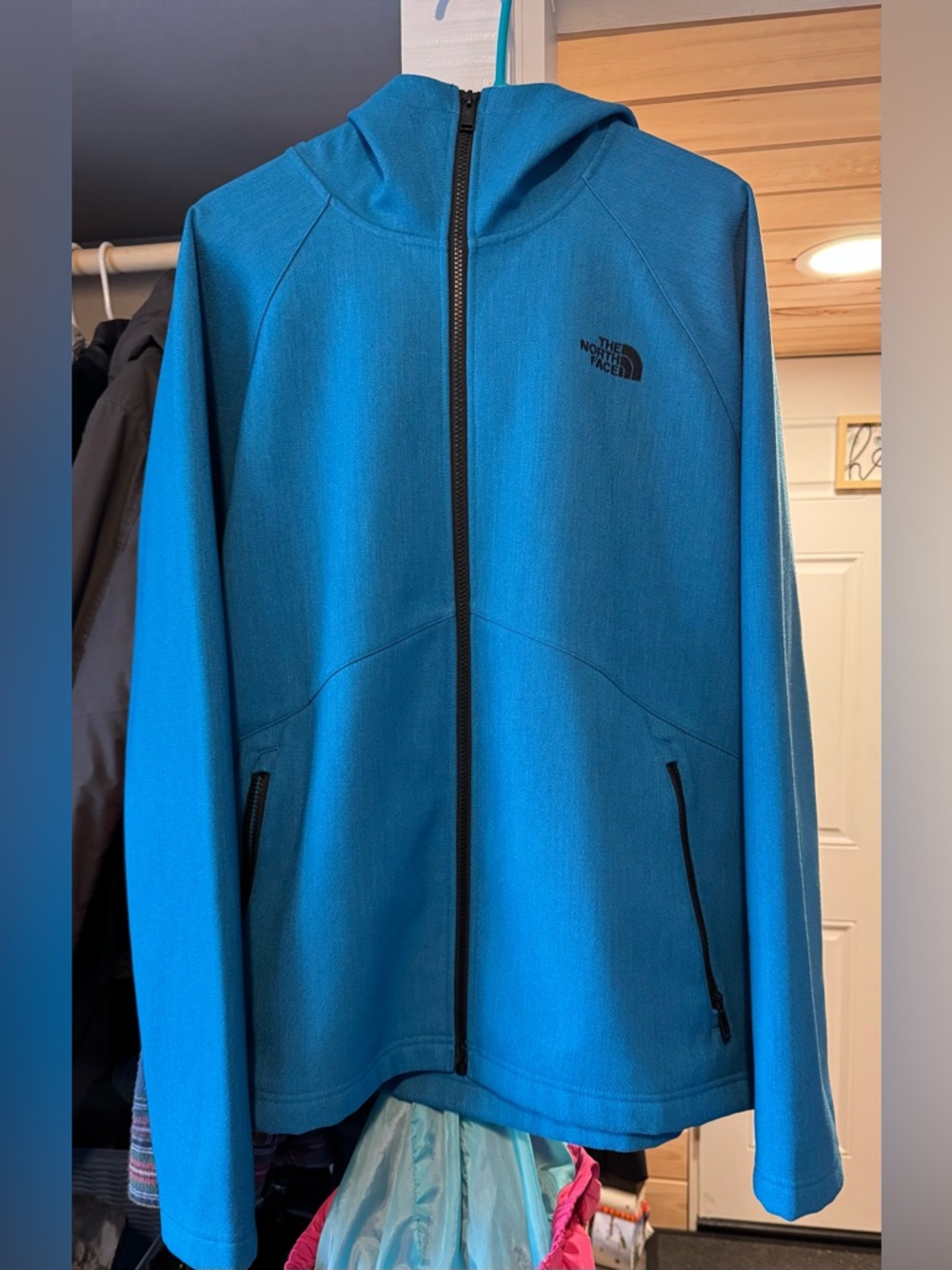 The North Face Men’s Teal Blue Lightweight Full-Zip Hoodie